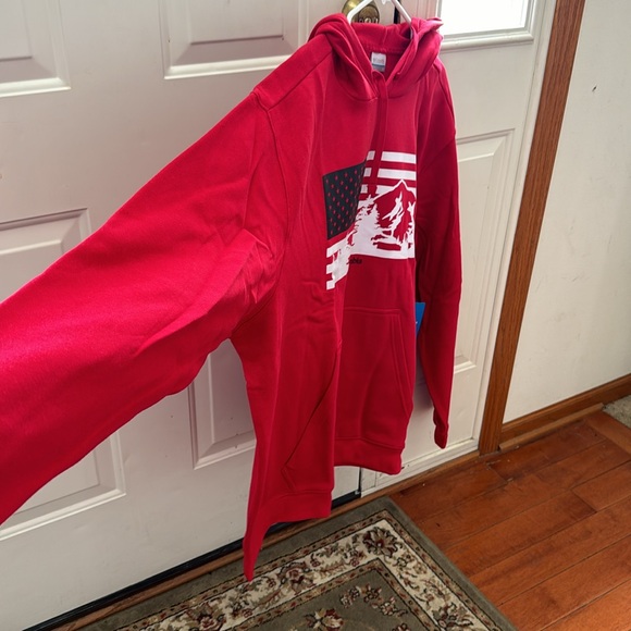 Columbia Men's Trek Graphic Hoodie, Mountain Red/Us Hood Flag, 3X Big brand new - Picture 2 of 9